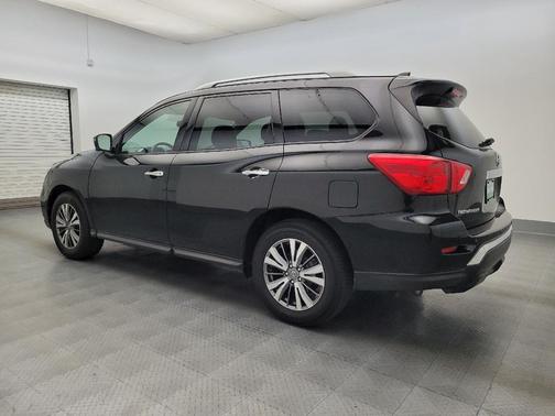 2020 Nissan Pathfinder SL 2WD