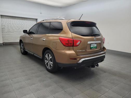 Sandstone 2017 Nissan Pathfinder SV