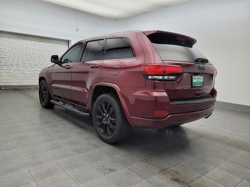 2017 Jeep Grand Cherokee Altitude