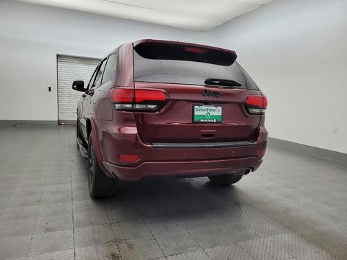 2017 Jeep Grand Cherokee Altitude