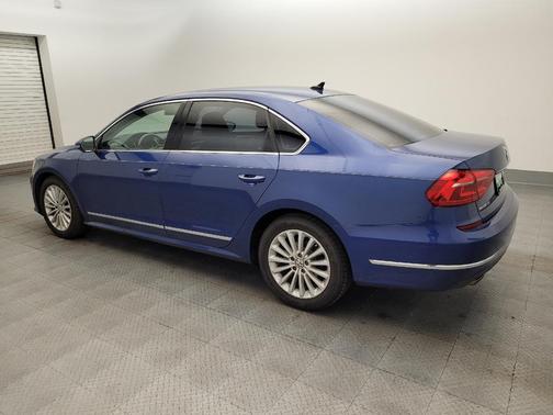 2016 Volkswagen Passat 1.8T SE