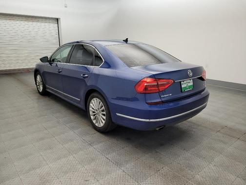 2016 Volkswagen Passat 1.8T SE