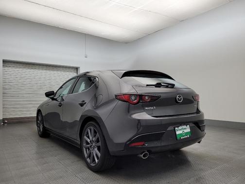 Machine Gray Metallic 2023 Mazda Mazda3 FWD w/Preferred Package