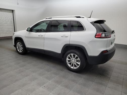 Bright White Clearcoat 2019 Jeep Cherokee Latitude