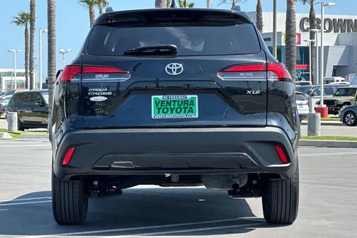 Jet Black 2025 Toyota Corolla Cross XLE