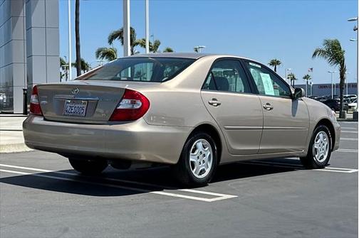 2002 Toyota Camry LE V6