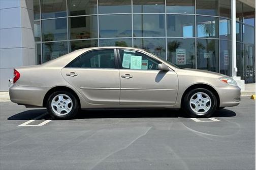 2002 Toyota Camry LE V6