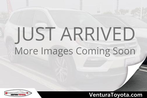 White Diamond Pearl 2017 Honda Pilot Touring