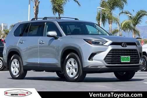 2026 Toyota Highlander Hybrid LE