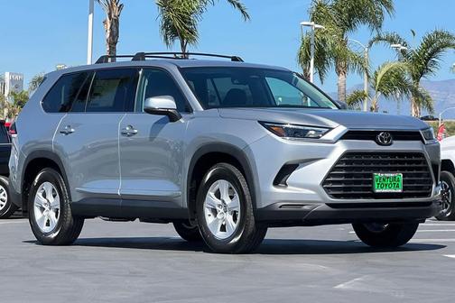 2026 Toyota Highlander Hybrid LE