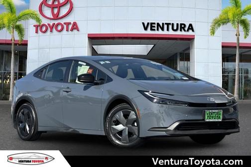 2025 Toyota Prius LE