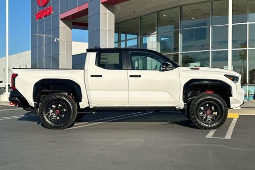 2026 Toyota Tacoma Hybrid TRD Pro
