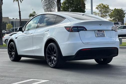 2023 Tesla Model Y AWD