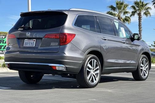 2017 Honda Pilot Touring