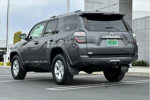 2023 Toyota 4Runner SR5