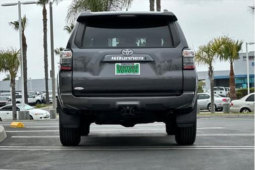 2023 Toyota 4Runner SR5