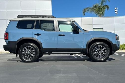 2026 Toyota Land Cruiser Base