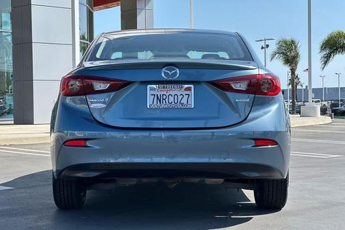 2015 Mazda Mazda3 i Touring