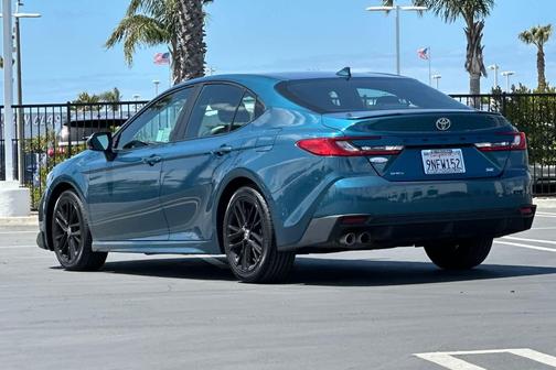 Ocean Gem 2025 Toyota Camry SE