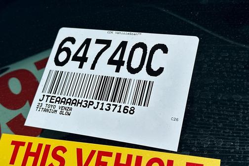 2023 Toyota Venza XLE