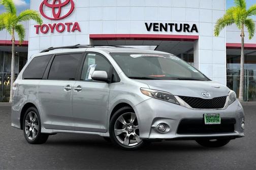 Silver Sky Metallic 2016 Toyota Sienna SE