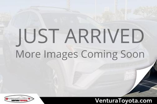 Silver Sky Metallic 2017 Toyota RAV4 LE