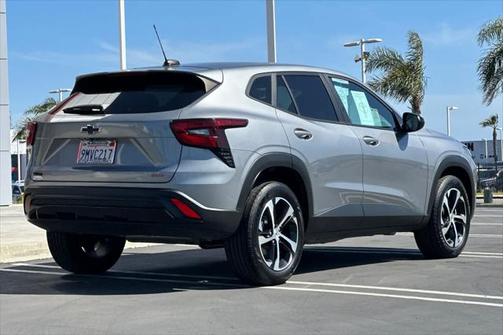2025 Chevrolet Trax FWD 1RS