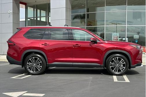2025 Toyota Grand Highlander Hybrid Limited MAX