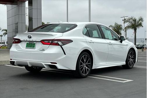 2021 Toyota Camry SE