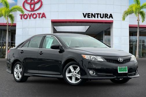 2014 Toyota Camry SE