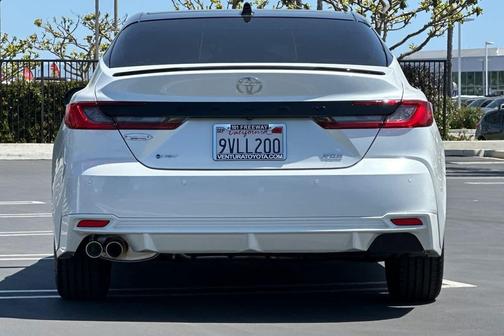 Wind Chill Pearl 2025 Toyota Camry XSE