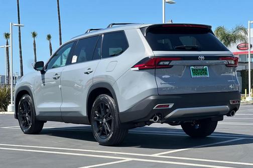 2026 Toyota Grand Highlander Hybrid Limited MAX