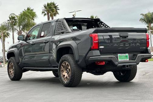 2026 Toyota Tacoma Hybrid Trailhunter