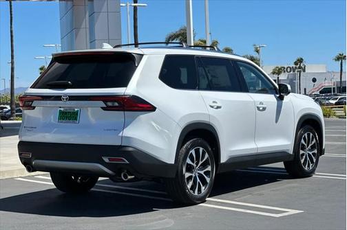 2025 Toyota Grand Highlander Hybrid Limited MAX