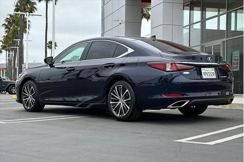 2024 Lexus ES 350 Base