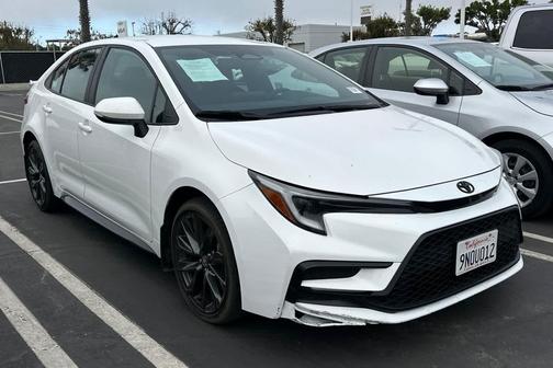 Ice Cap 2024 Toyota Corolla SE