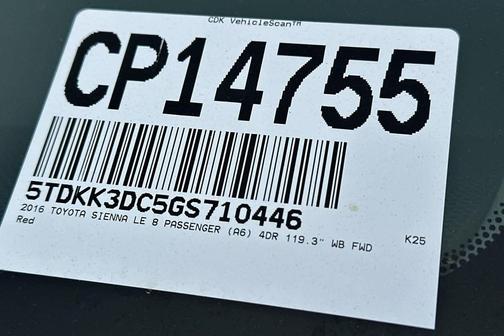 2016 Toyota Sienna LE