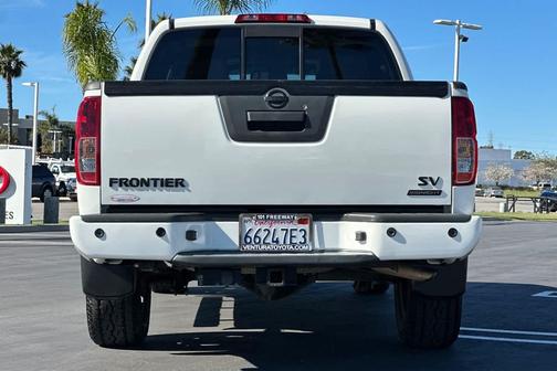 2021 Nissan Frontier SV