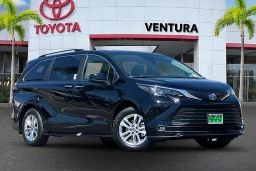 2025 Toyota Sienna XLE 7 Passenger