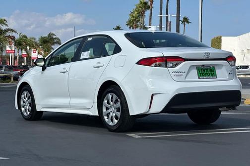 2026 Toyota Corolla Hybrid LE