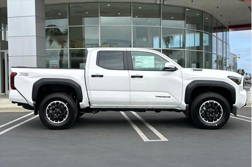2025 Toyota Tacoma TRD Off Road