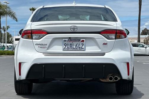 Ice Cap 2025 Toyota Corolla SE