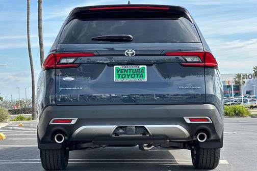 2026 Toyota Grand Highlander Hybrid Platinum MAX