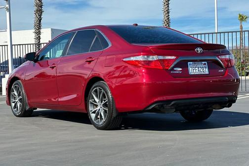 2016 Toyota Camry XSE