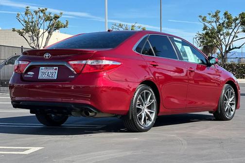 2016 Toyota Camry XSE
