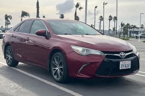 2016 Toyota Camry XSE