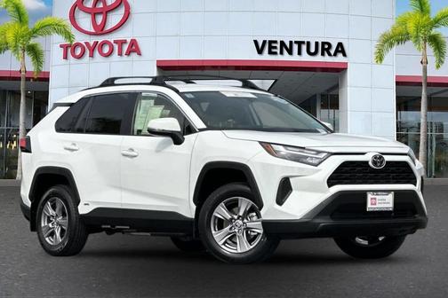 2025 Toyota RAV4 Hybrid LE