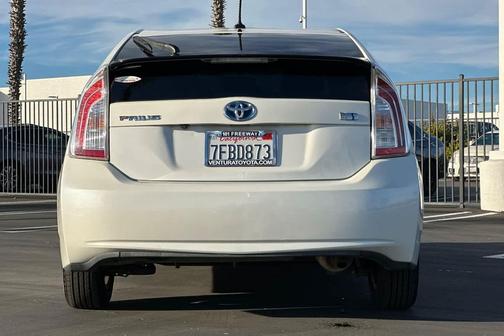 2014 Toyota Prius Three