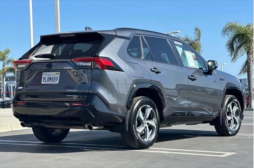 2024 Toyota RAV4 Prime SE