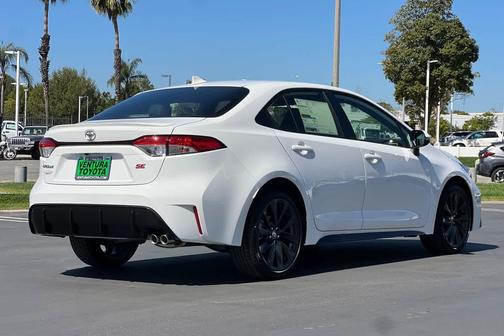 Ice Cap 2026 Toyota Corolla SE